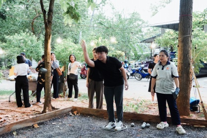 การแข่งขัน 4