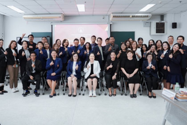 คณะมนุษย์ฯ มข. ต้อนรับคณะศิลปศาสตร์ มหาวิทยาลัยสงขลานครินทร์ ร่วมแลกเปลี่ยนเรียนรู้ มุ่งขับเคลื่อนยุทธศาสตร์และสร้างเครือข่ายวิชาการที่ยั่งยืน
